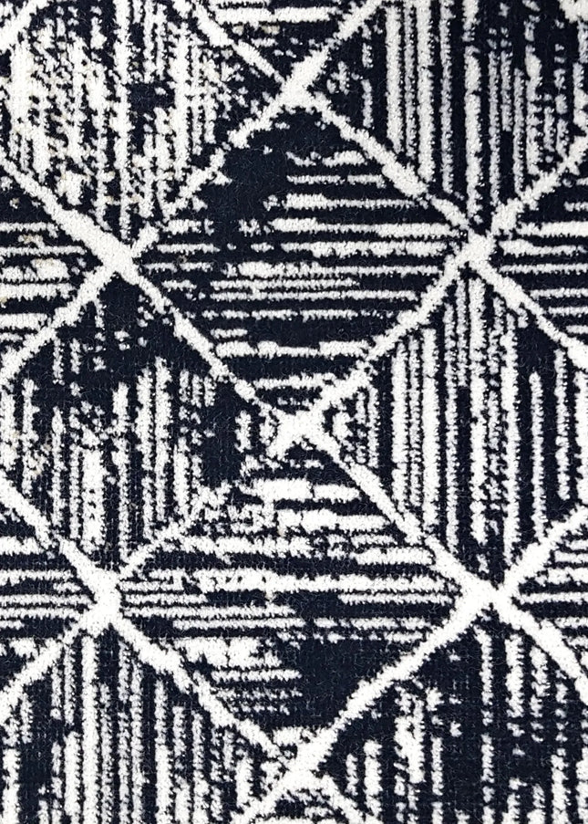 Konstsilkesmattor har en elegant glans och silkeslen yta. En lyxig matta som tillför exklusiv känsla till alla rum.