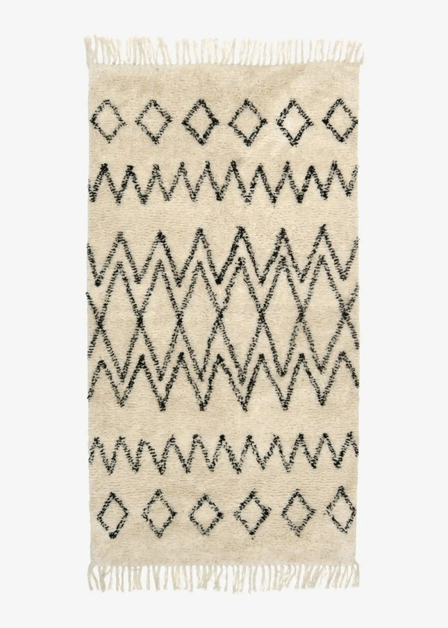 Bomullsmattor är lätta, mjuka och enkla att sköta. Perfekta i kök, hall eller sovrum för en tidlös och hemtrevlig känsla.