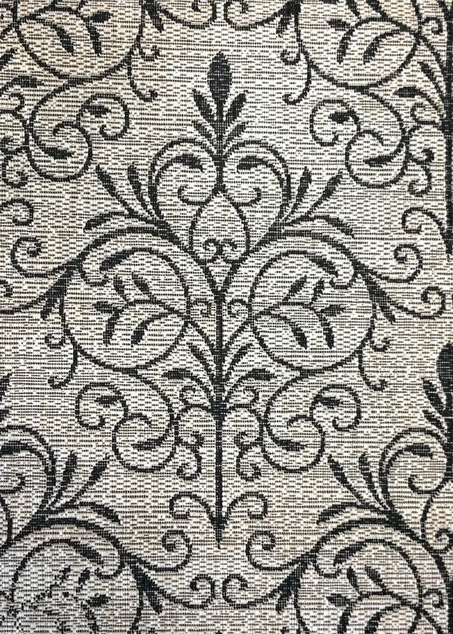 Flatvävda mattor är tunna, slitstarka och praktiska. Lättskötta mattor som passar perfekt under matbord eller i kök.