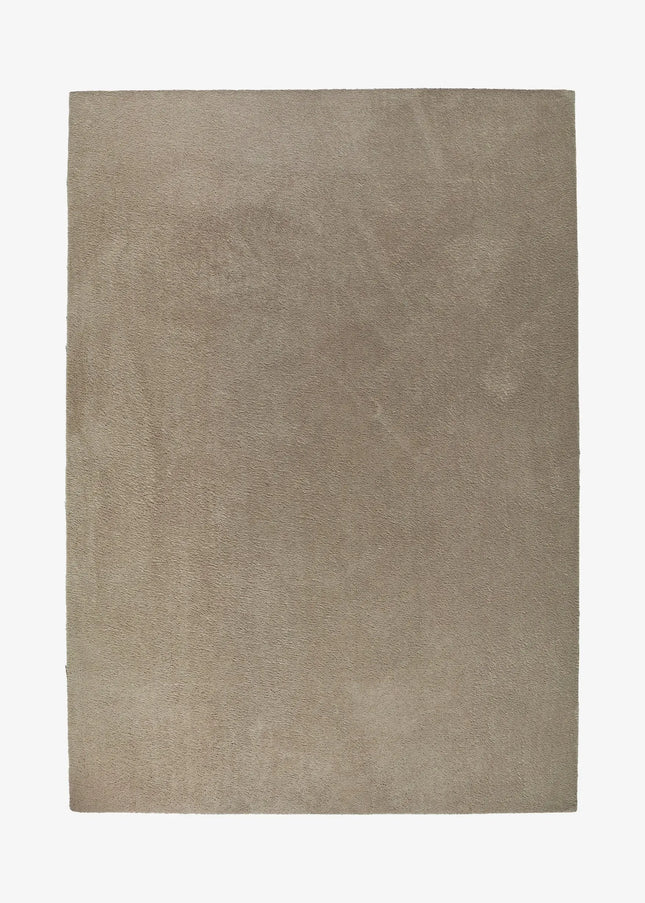 Ryamattor är mjuka, fluffiga och inbjudande. Den höga luggen ger en varm och mysig atmosfär i både vardagsrum och sovrum.