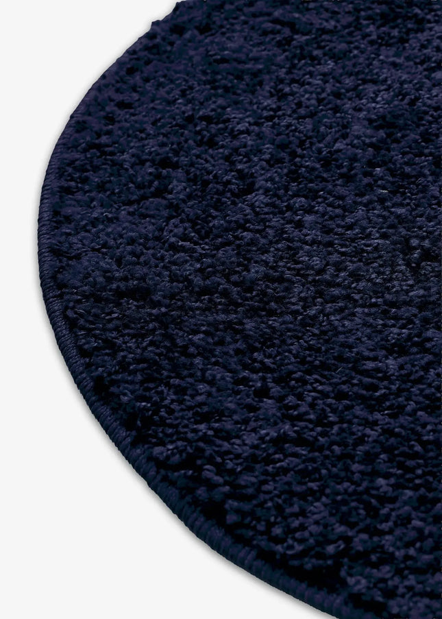 Ryamattor är mjuka, fluffiga och inbjudande. Den höga luggen ger en varm och mysig atmosfär i både vardagsrum och sovrum.