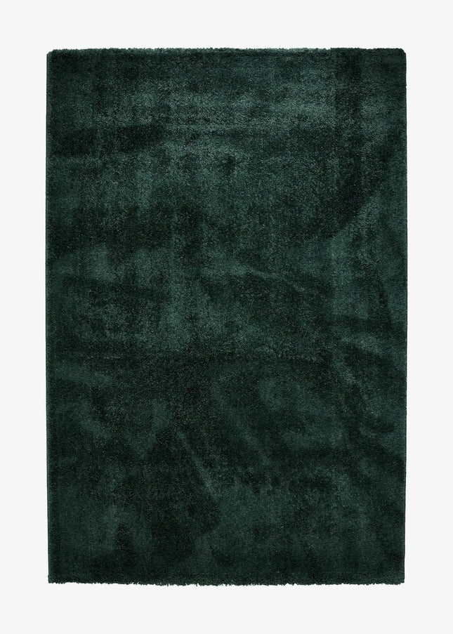 Ryamattor är mjuka, fluffiga och inbjudande. Den höga luggen ger en varm och mysig atmosfär i både vardagsrum och sovrum.