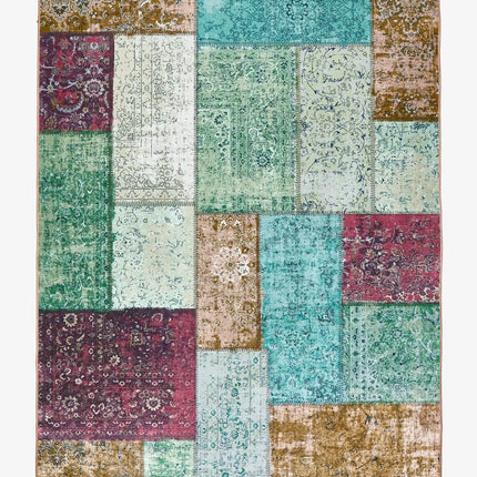 Halkfria mattor ligger stadigt på plats med sin gummerade baksida. Ett smart och tryggt val för barnrum, hall och kök.