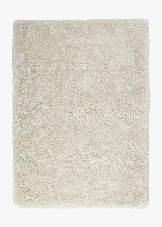 Ryamattor är mjuka, fluffiga och inbjudande. Den höga luggen ger en varm och mysig atmosfär i både vardagsrum och sovrum.