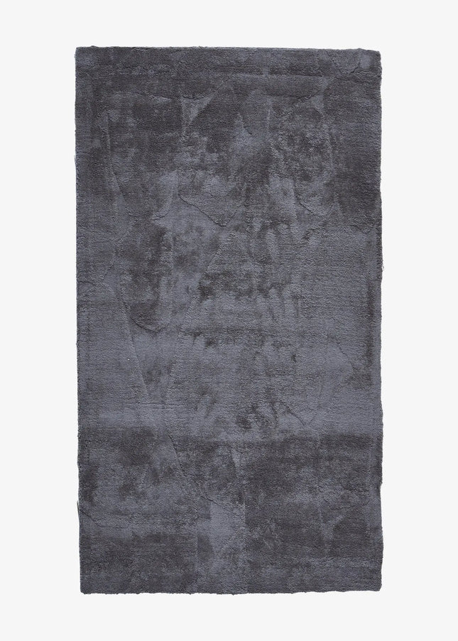 Wiltonmattor kombinerar lyxig komfort och tidlös design. Den täta vävtekniken gör mattan mjuk, slitstark och enkel att sköta. Perfekt för vardagsrum, sovrum eller under matbordet.