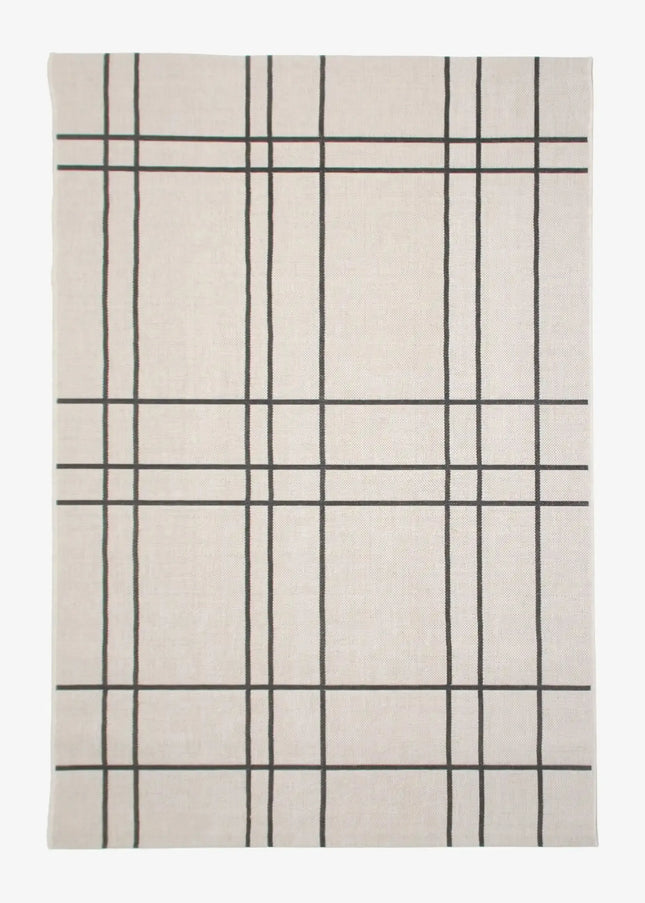 Flatvävda mattor är tunna, slitstarka och praktiska. Lättskötta mattor som passar perfekt under matbord eller i kök.