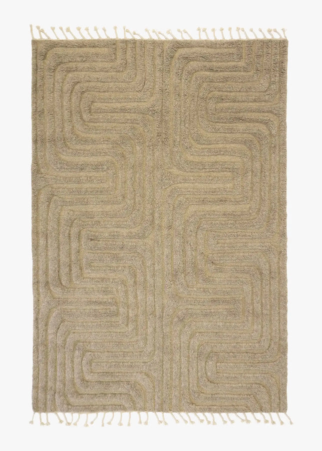 Ullmattor ger värme, hållbarhet och naturlig komfort. Ett klassiskt val som passar lika bra i vardagsrum som i sovrum.