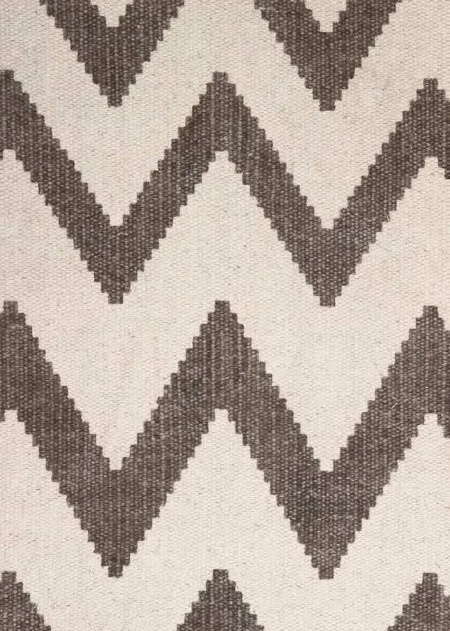 Bomullsmattor är lätta, mjuka och enkla att sköta. Perfekta i kök, hall eller sovrum för en tidlös och hemtrevlig känsla.