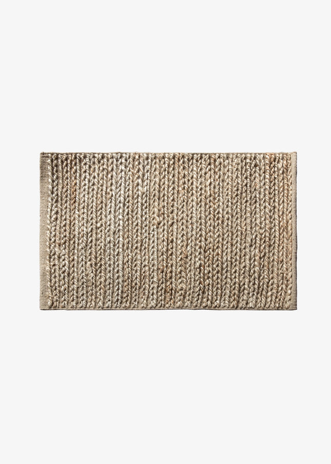 Dörrmattor är praktiska och slitstarka. De stoppar smuts och fukt redan vid entrén och gör ditt hem både renare och mer välkomnande.