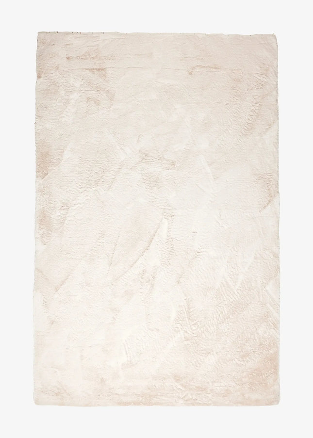 Ryamattor är mjuka, fluffiga och inbjudande. Den höga luggen ger en varm och mysig atmosfär i både vardagsrum och sovrum.