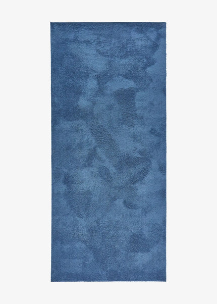 Ryamattor är mjuka, fluffiga och inbjudande. Den höga luggen ger en varm och mysig atmosfär i både vardagsrum och sovrum.